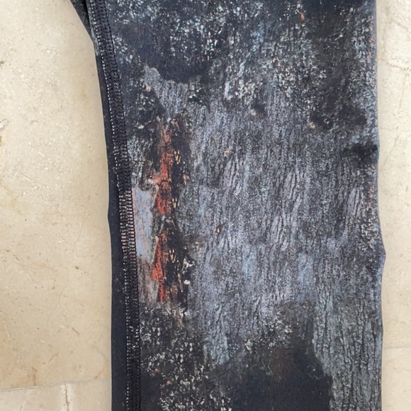 ALO HI-WAIST AIRBRUSH LEGGINGS - Picture 3 of 6